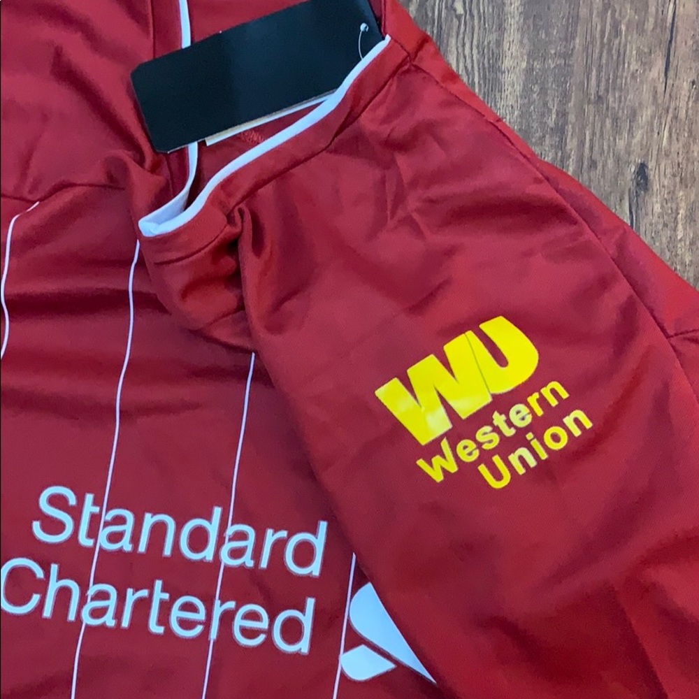 ✅SoldLiverpool LFC M Salah Soccer Jersey Set - Picture 7 of 11